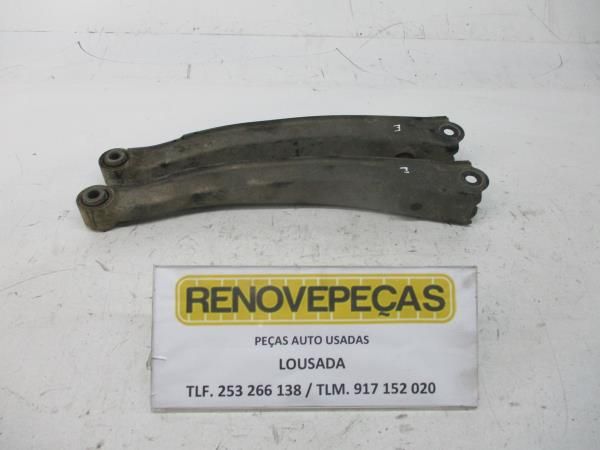 Braço de suspensão trás esquerdo HYUNDAI Accent I (X3)