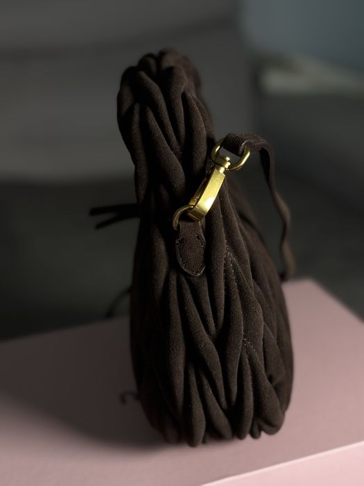 Torebka miumiu brązowa