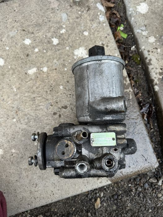 Гідропідсилювач двох контурний w190-124 мерседес під блокіровку