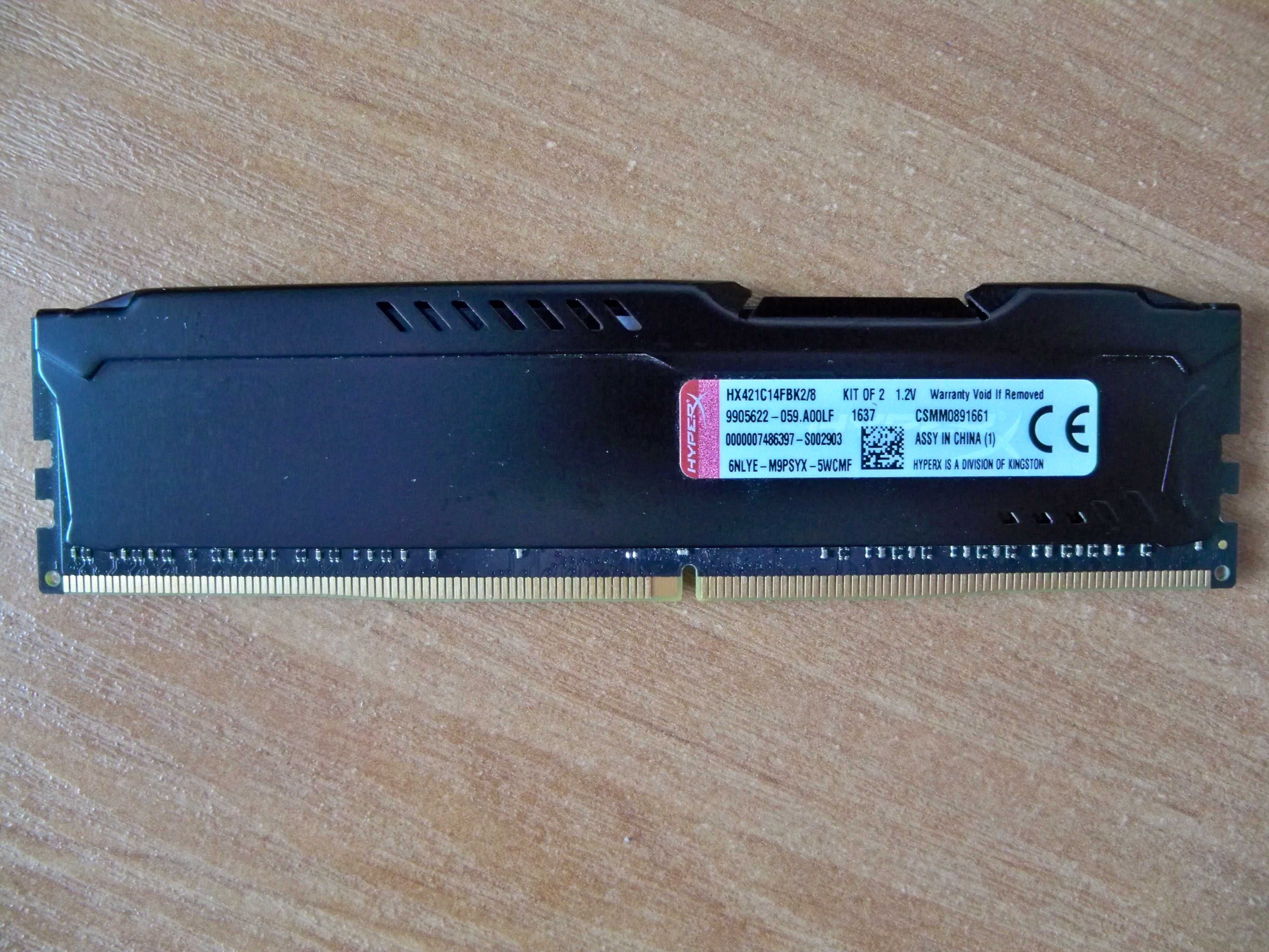 1x 4 GB Pamięć RAM HyperX, DDR4, 2133MHz, CL14 (HX421C14FBK2/8)
