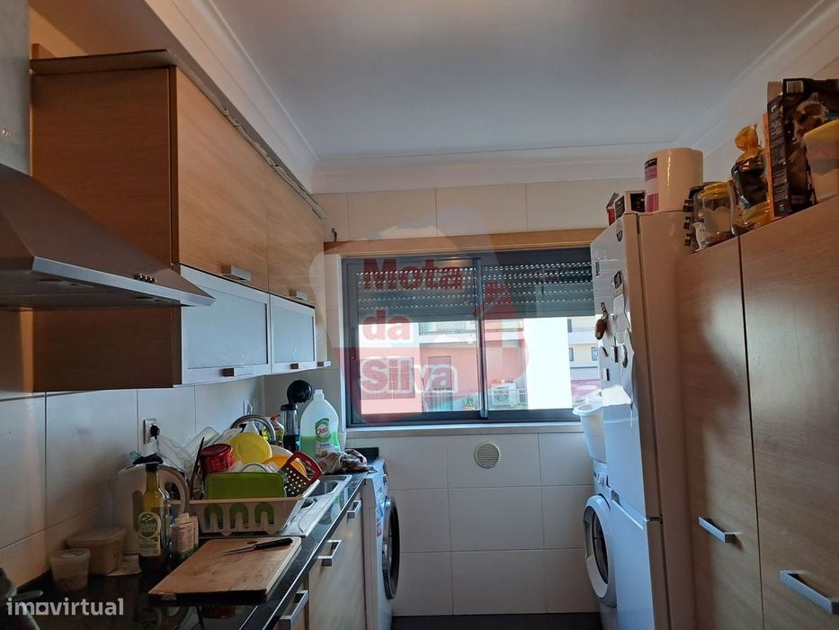 Excelente apartamento T2 em Santo António dos Cavaleiros