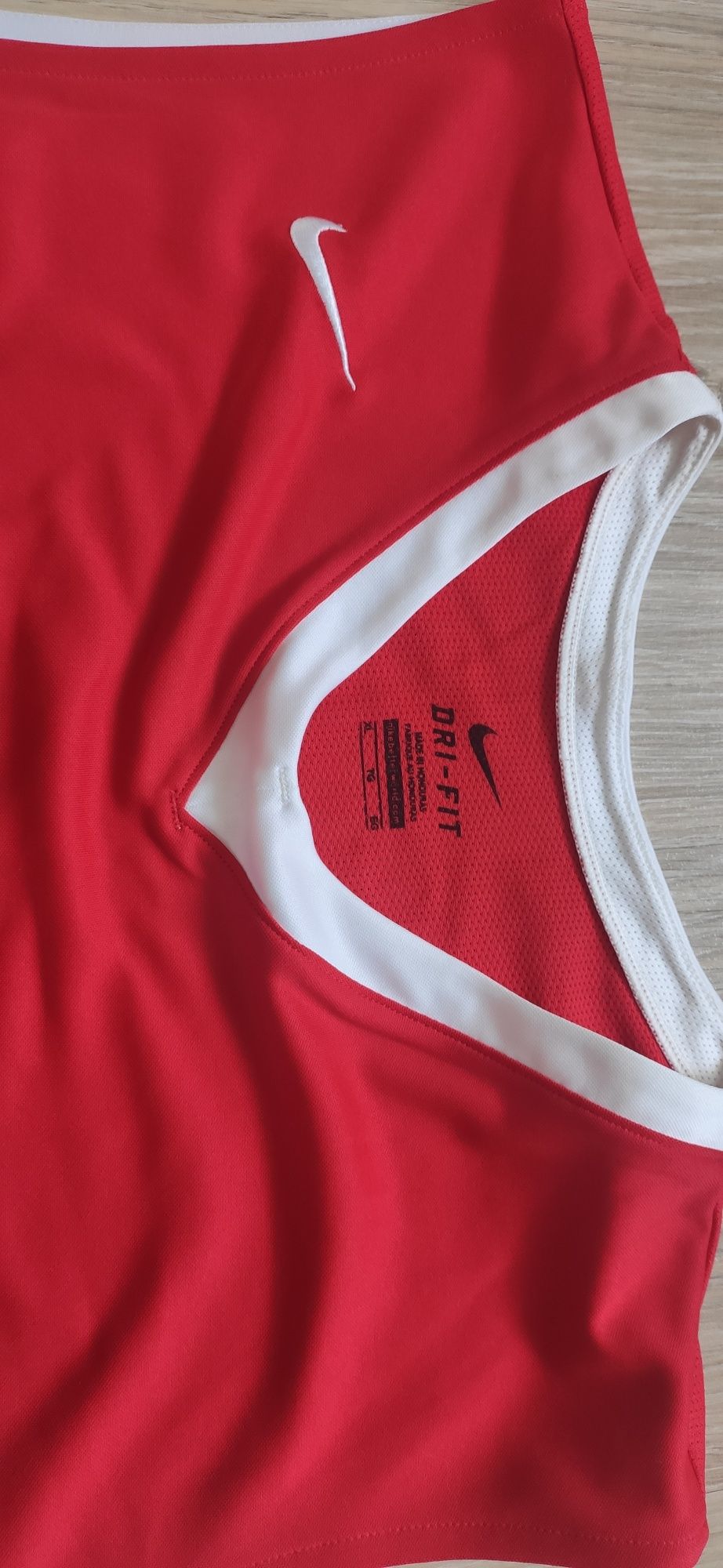 Мужская футболка Nike p.M