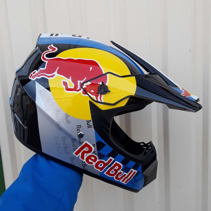 Мотошлем Pit Bike Protection Эндуро Red Bull с очками в комплекте