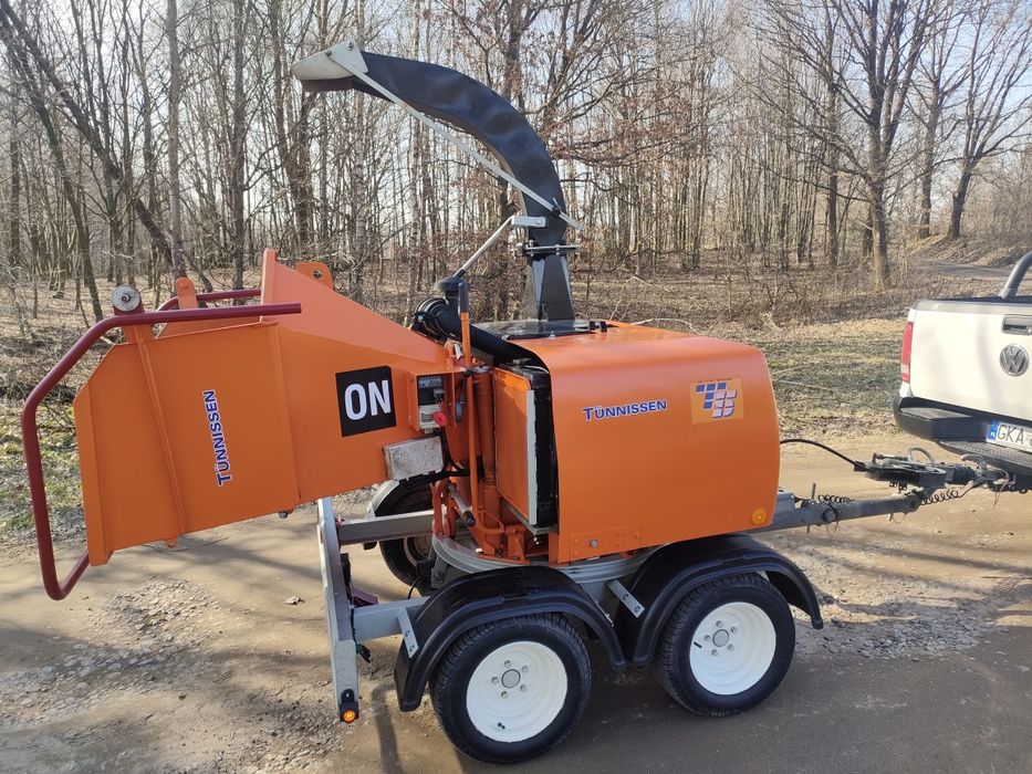 Profesjonalny Rębak do drewna gałęzi rozdrabniacz wynajem wypożyczalni