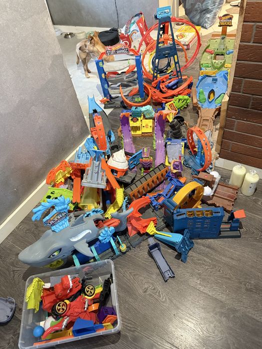 Tory Hot Wheels, Monster Truck, T Racers