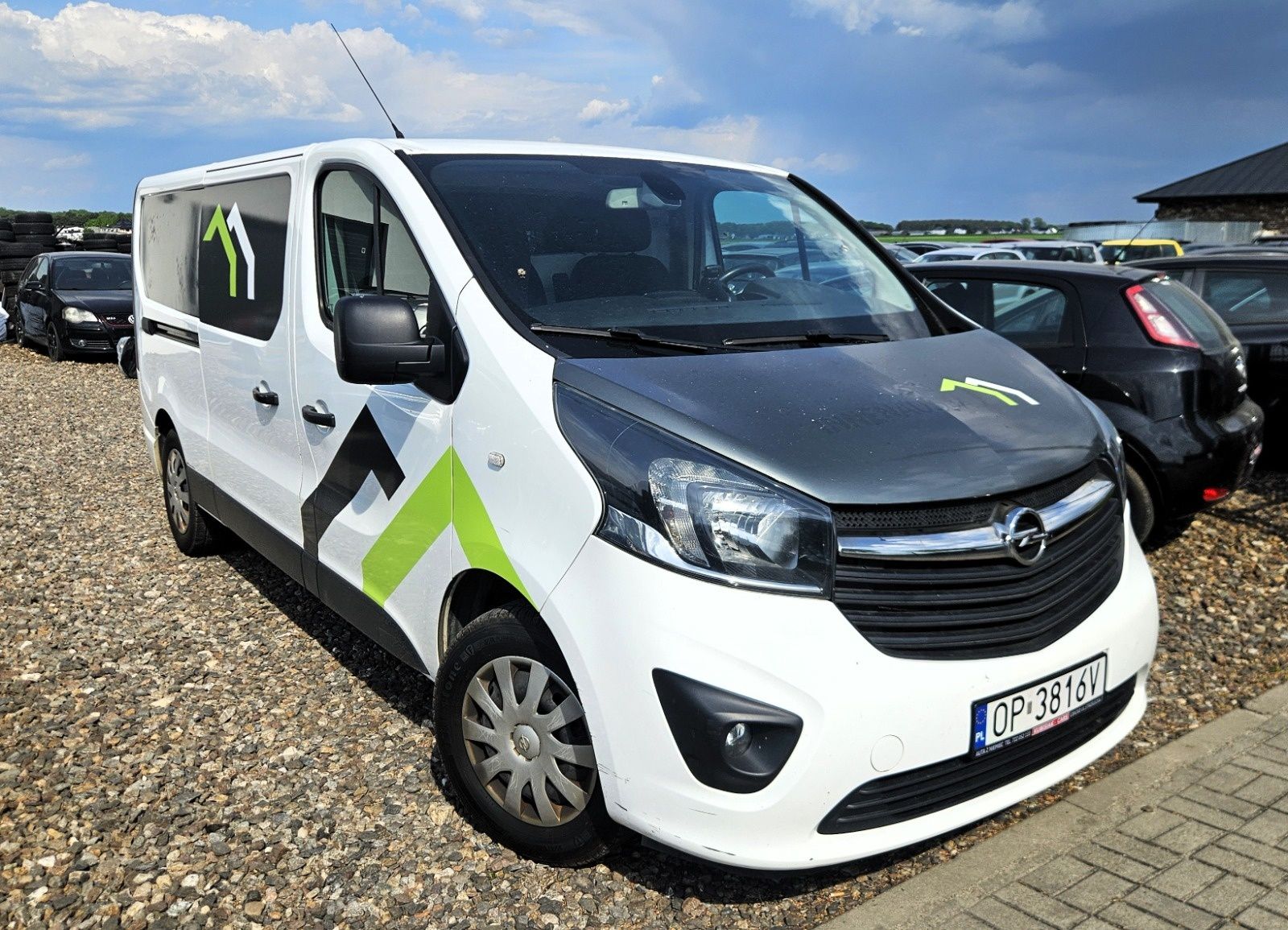 Opel Vivaro 1.6 140KM faktura vat23 z Niemiec LED klimatyzacja kamera