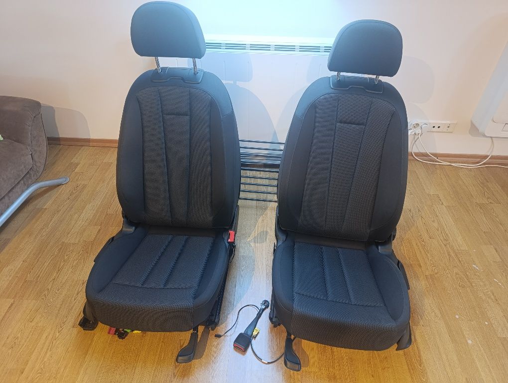 Wnętrze Audi A4 Avant B9 2021r - Fotele + boczki