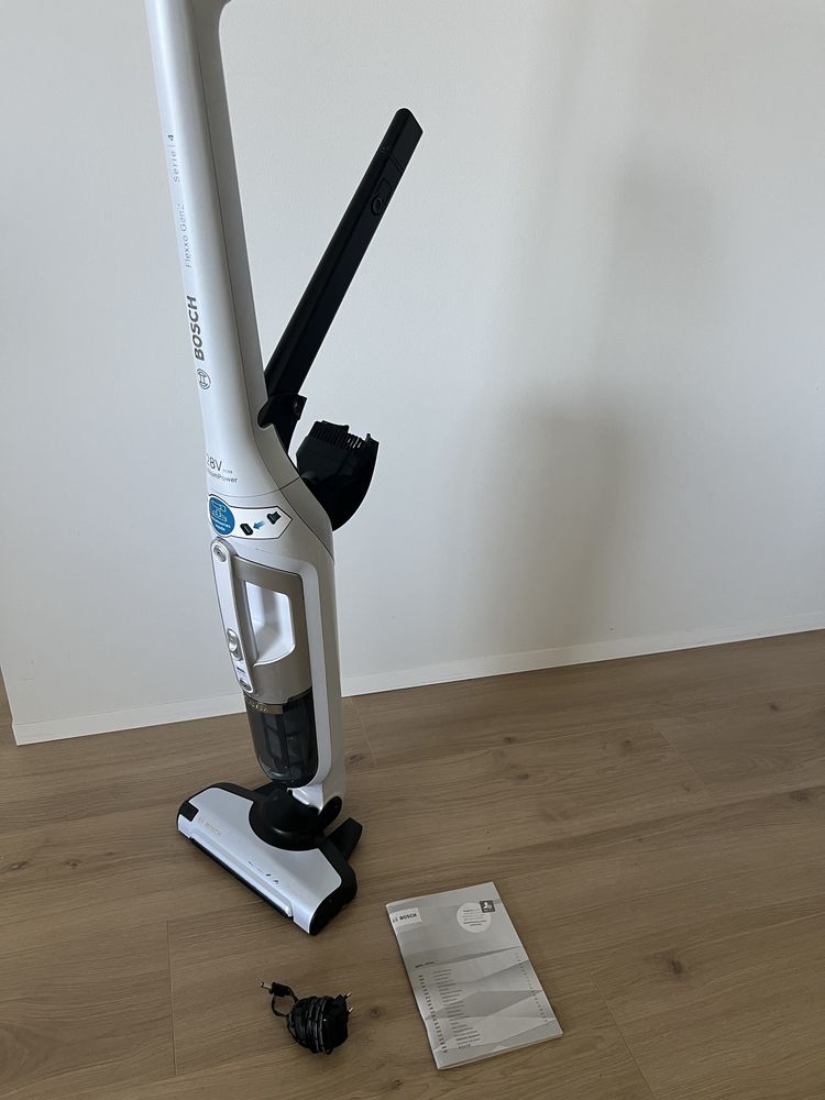 Aspirador Vertical BOSCH BBH3ALL28 Flexxo Série 4