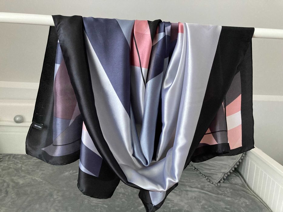 Piękny jedwabny duży szal - 90x180cm - geometryczne wzory