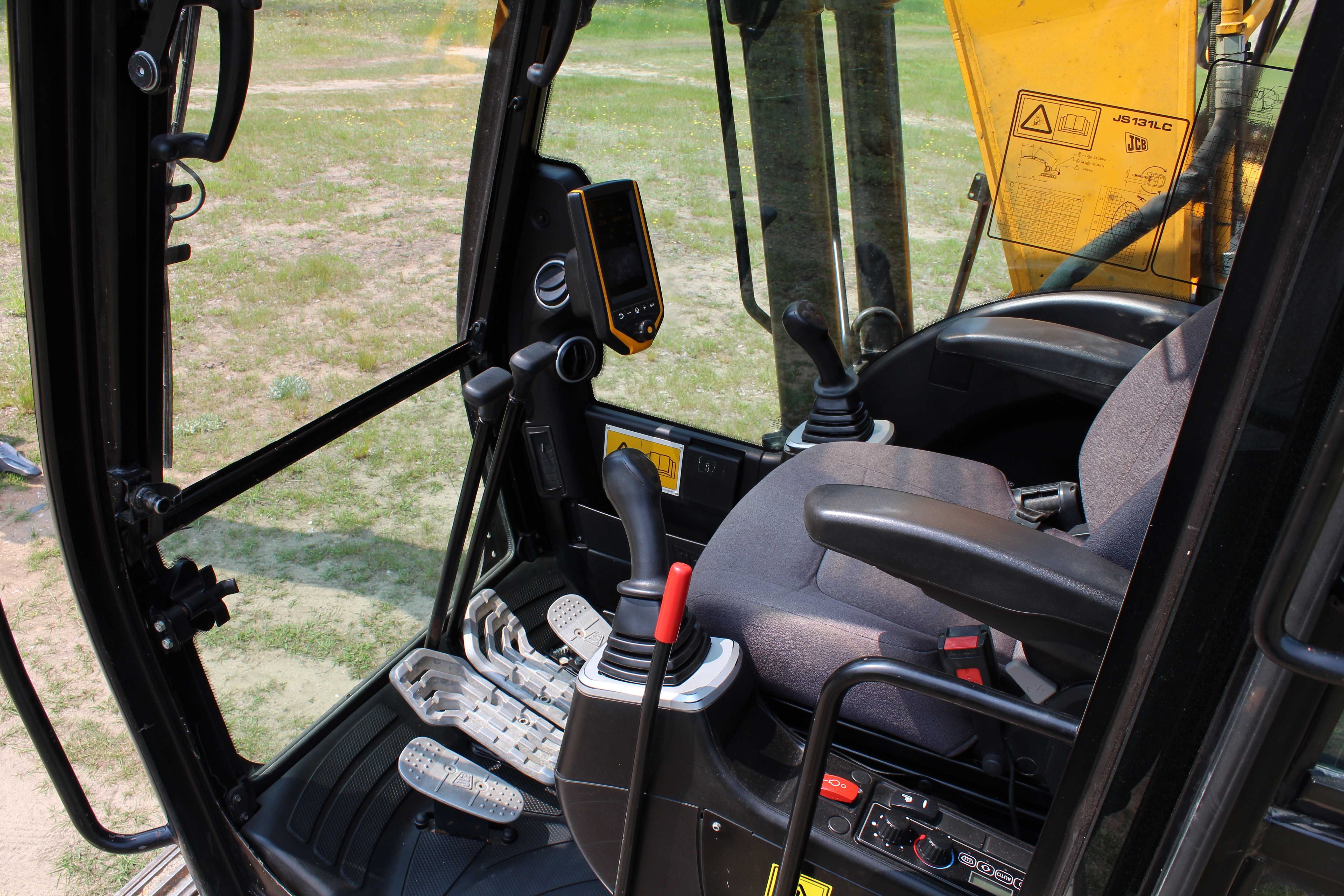 Koparka gąsienicowa JCB JS 131/130 LC+/3902mth/2019r./Nowa łyżka!