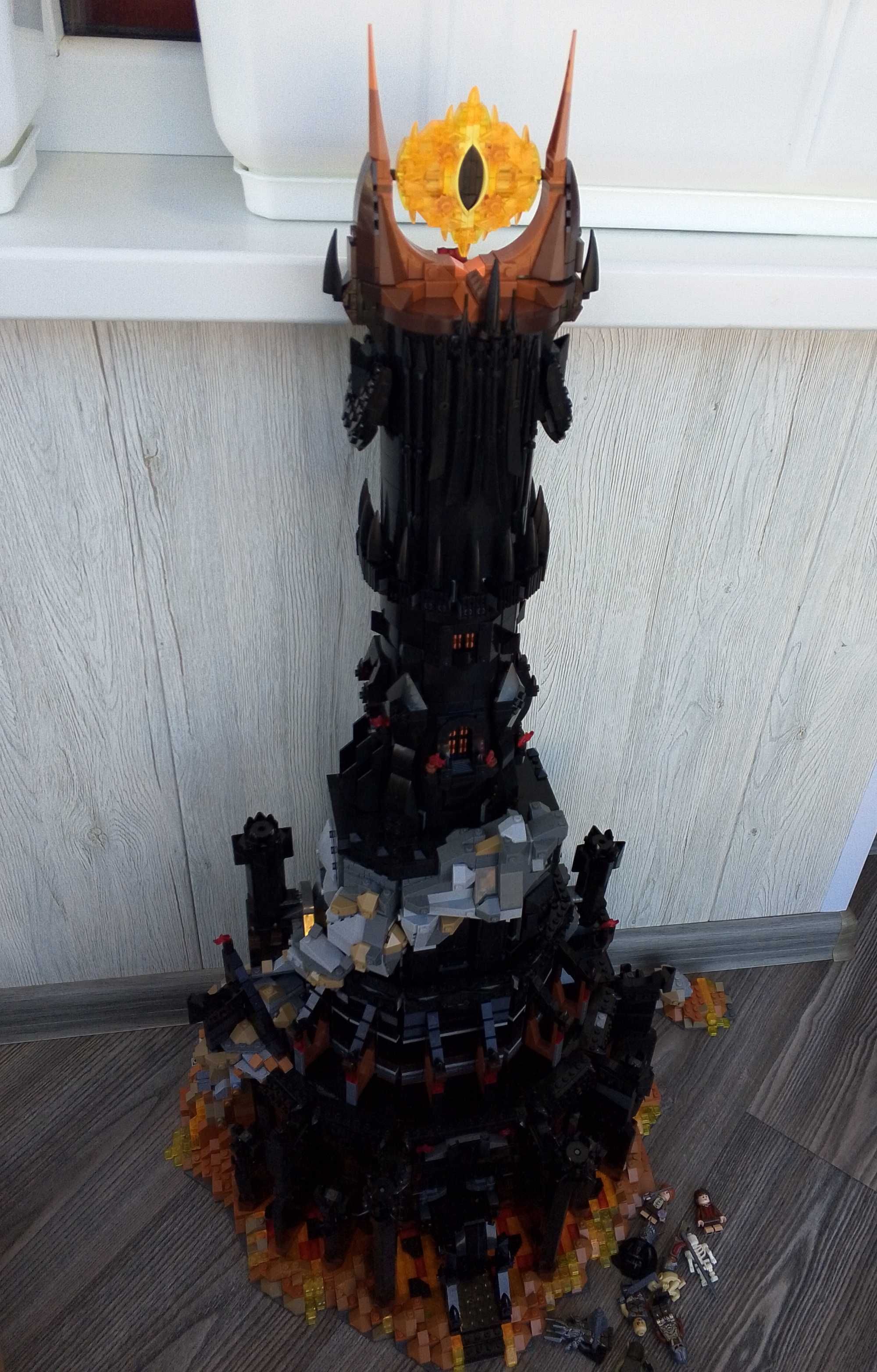 Лего ВОЛОДАР ПЕРСНІВ БарадДур 10333 lego LORD OF THE RINGS вежа Саурон