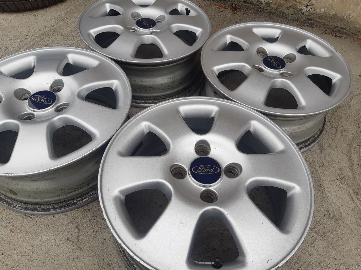 4 orginalne alufelgi ford 4x108 15"