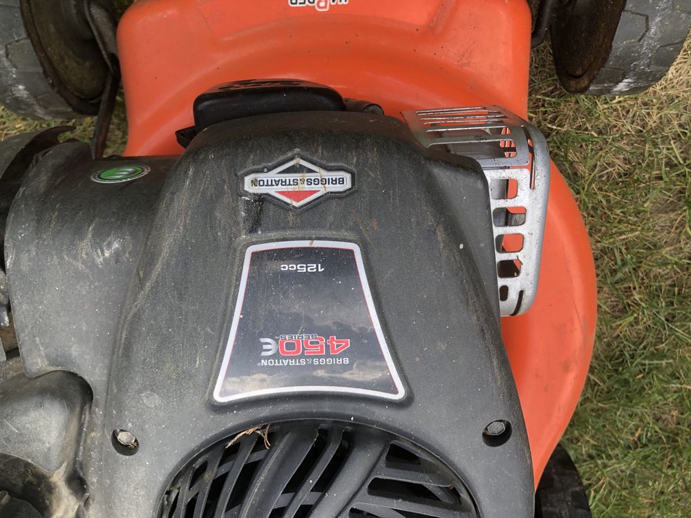 Kosiaraka spalinowa Briggs&Stratton