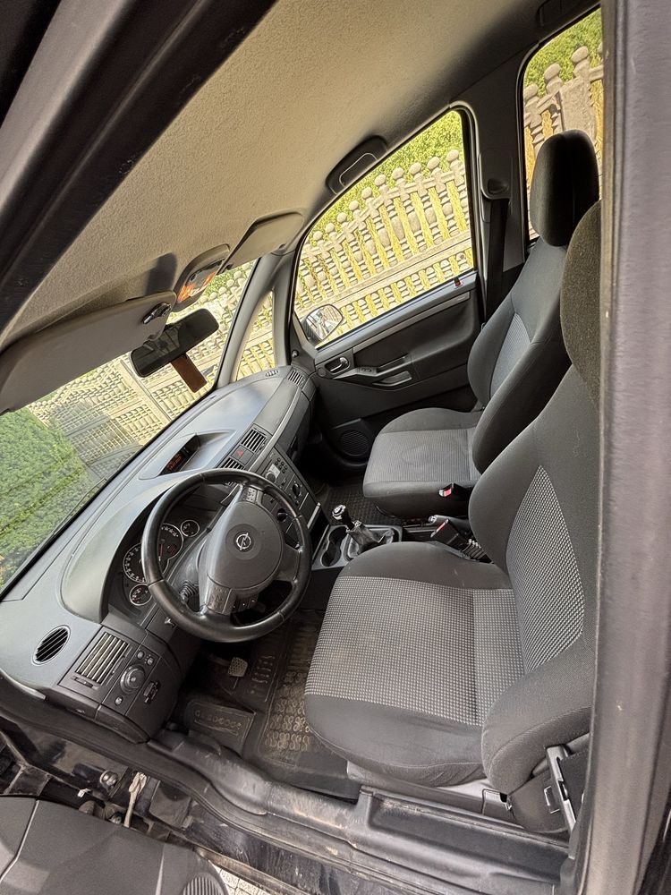 Opel Meriva 1.4 benzyna + LPG 2009 r.