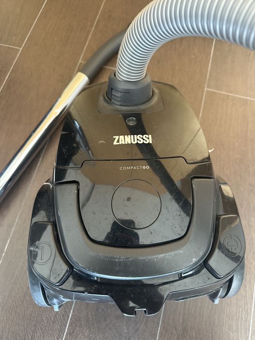Aspirador Usado Zanussi CompactGo