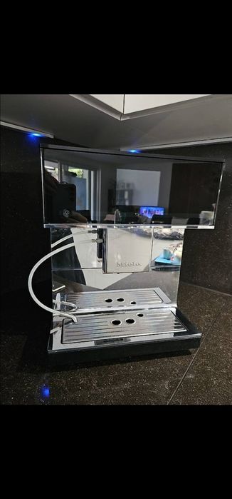 Кавомашина Miele CM 7500 Кофемашина Miele CM 7500