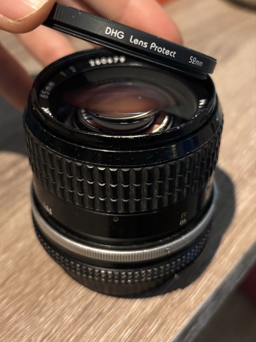 Nikon nikkor 85mm f/2 ai-s
