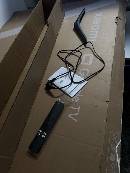 Xiami Tv A series 65”