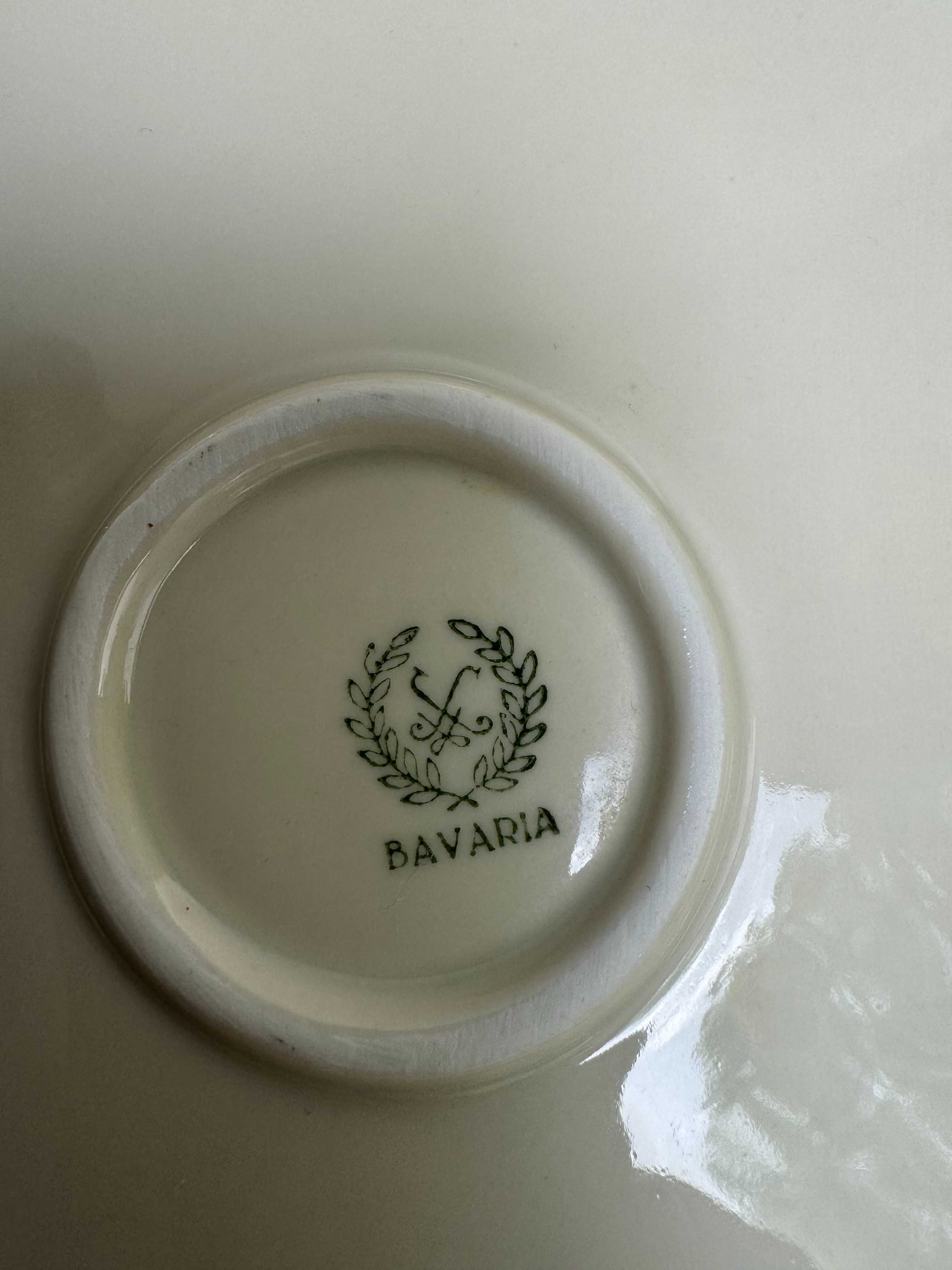 Porcelanowa misa niemieckiej marki Porcelana Bavaria