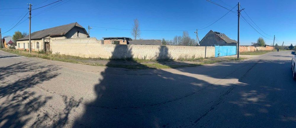 Складський комплекс з великою територією у м. Городок