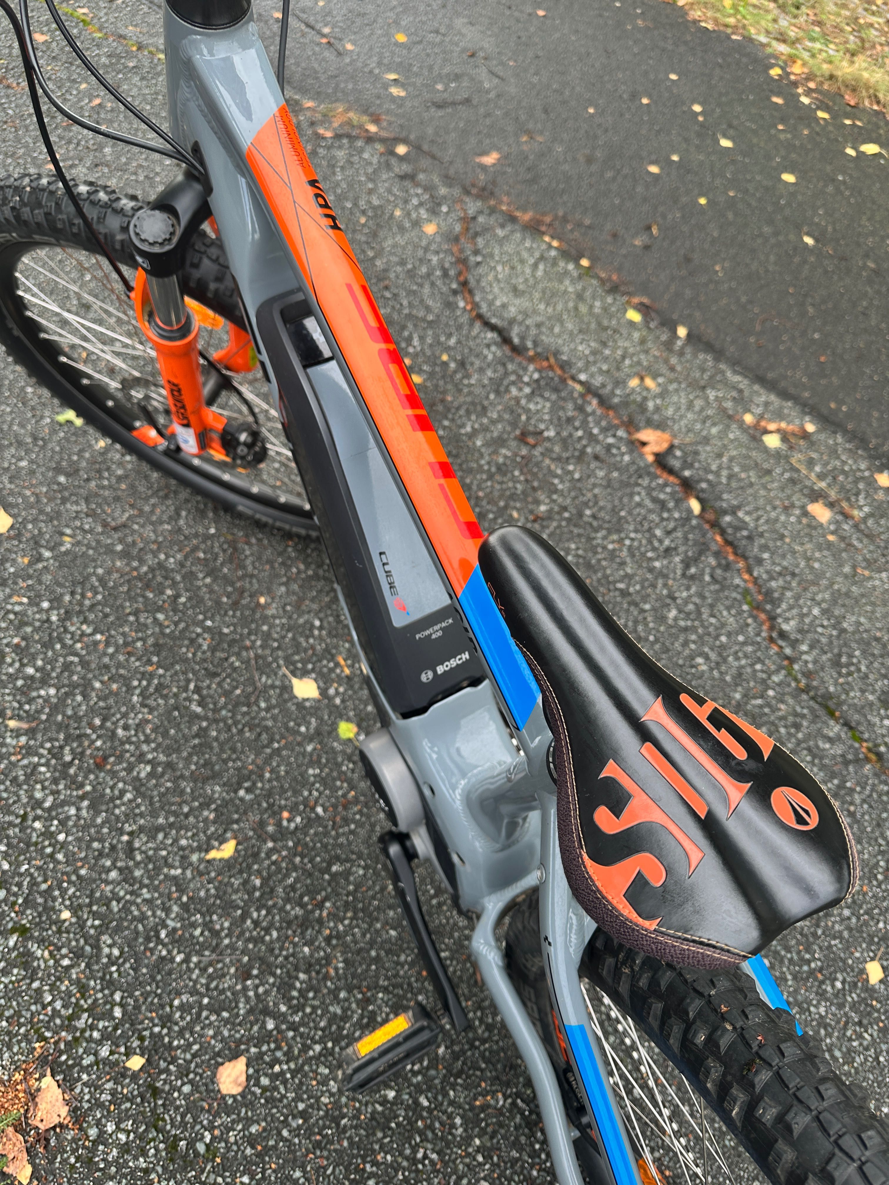 Cube Acid HPA ebike- Bosch, 400 wh, 24 koła