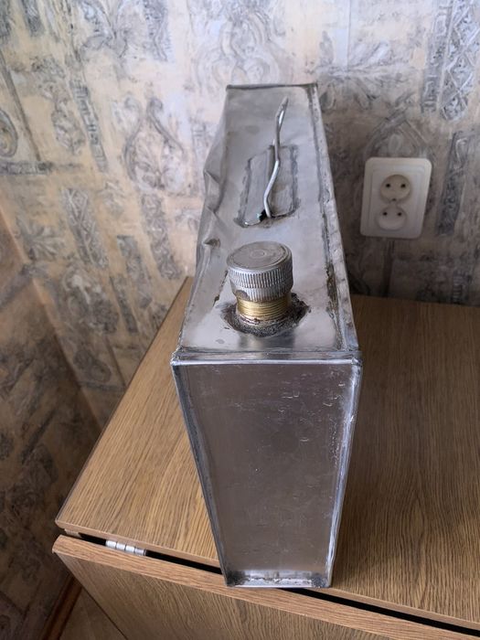 Канистра "Дипломат" из нержавейки.