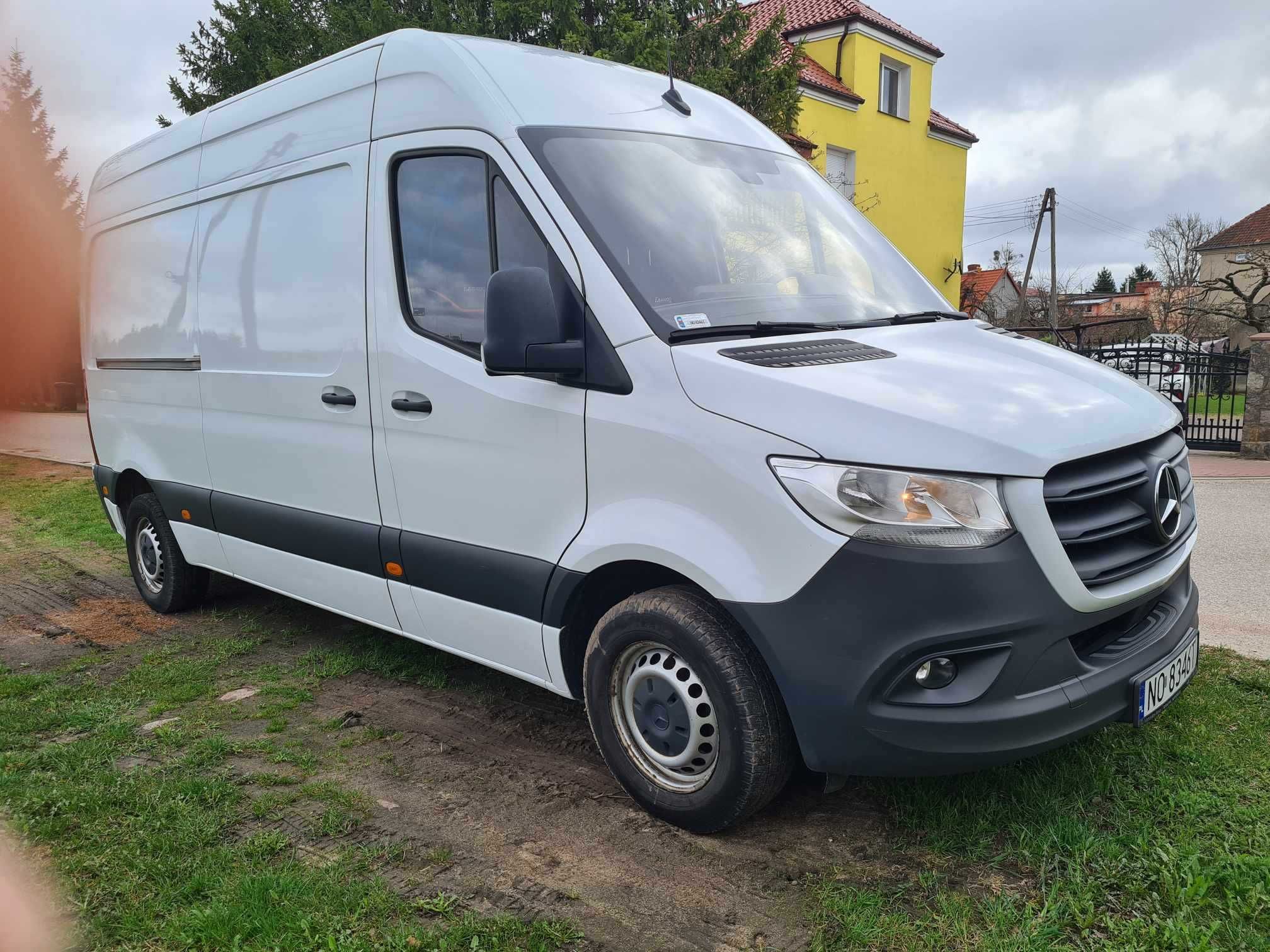 Mercedes Benz Sprinter