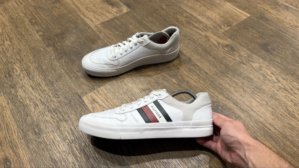 Кроссовки кожаные Tommy Hilfiger, размер 43