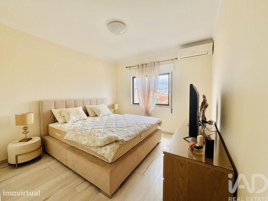 Apartamento T3 em Fernão Ferro de 94,7 m2