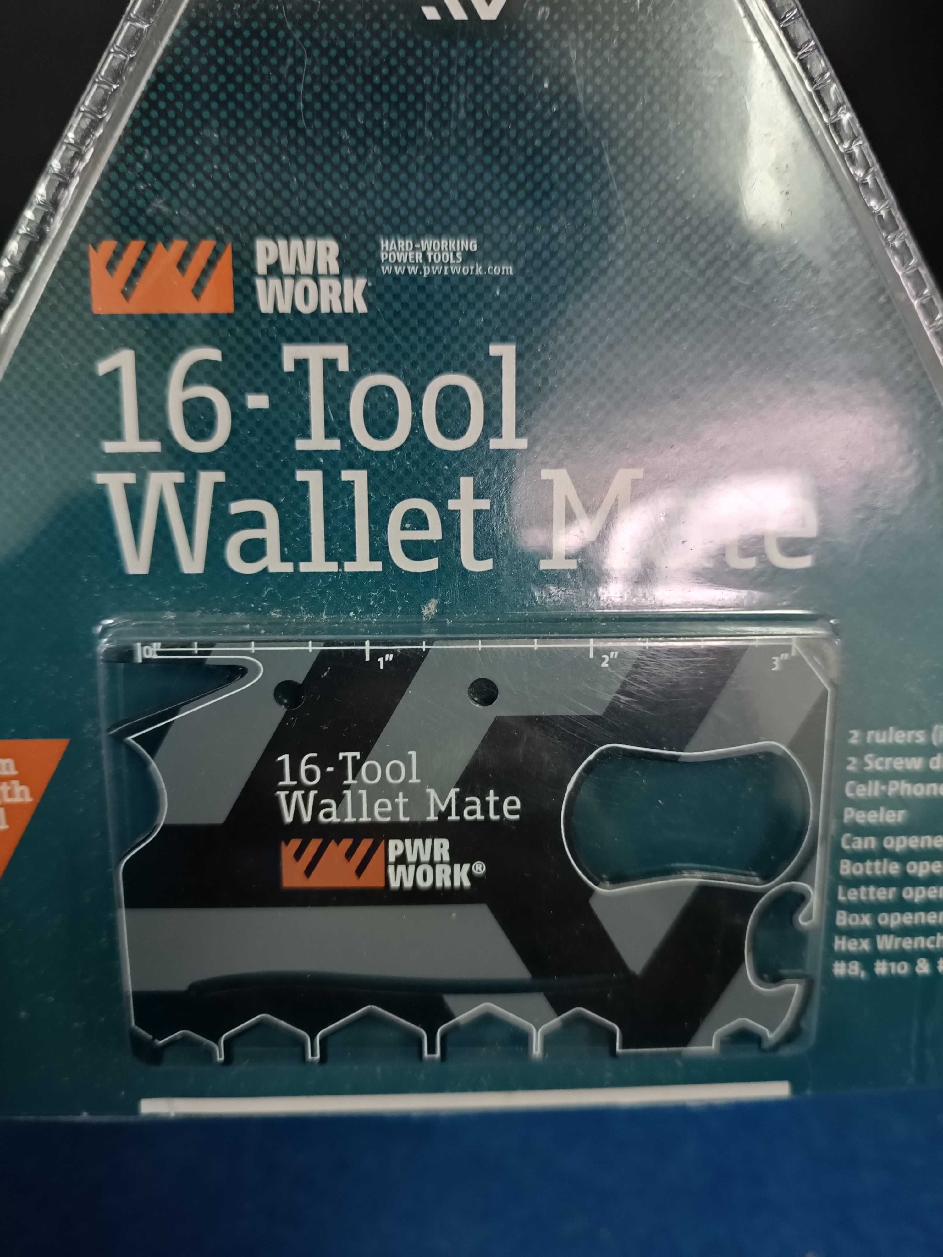 Set de ferramentas em forma de cartão de credito novo