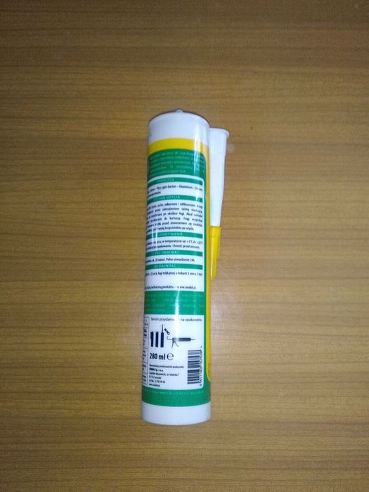 Akryl Uniwersalny SOUDAL ściany sufity BIAŁY 280ml.