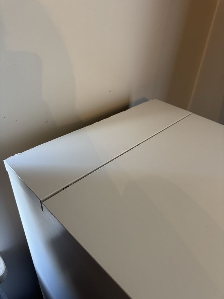 Szafka komoda ikea biala z lustrem