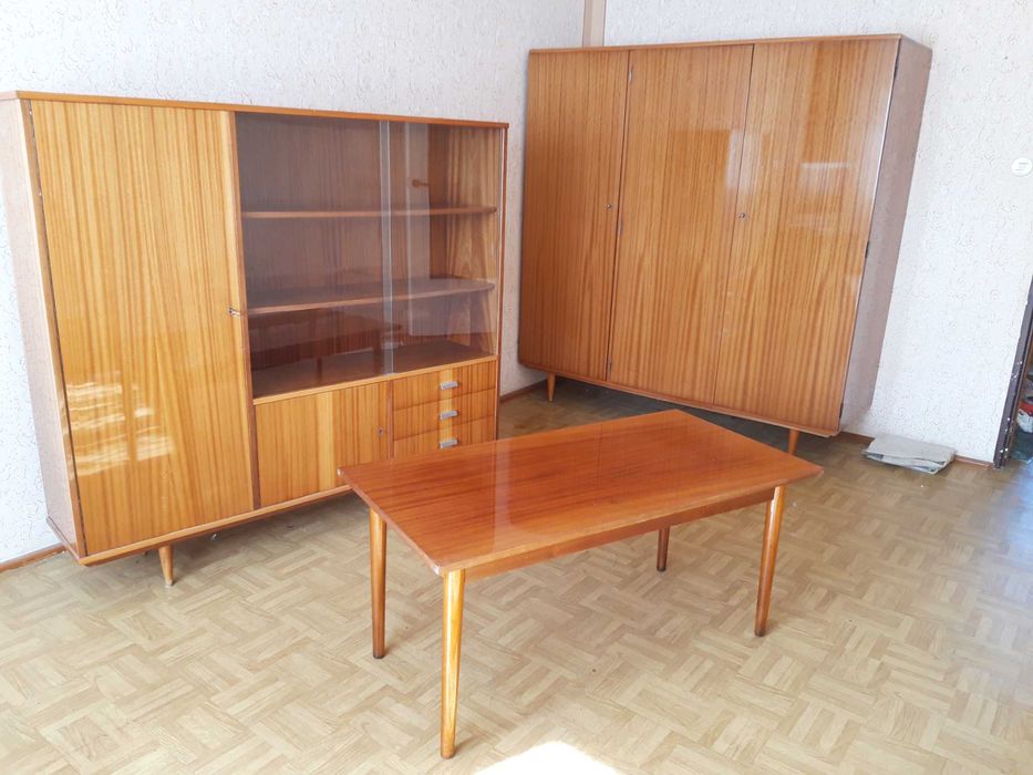 Biblioteczka PRL wysoki połysk