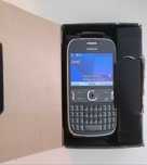 Nokia Asha 302 pełen komplet w pudełku.