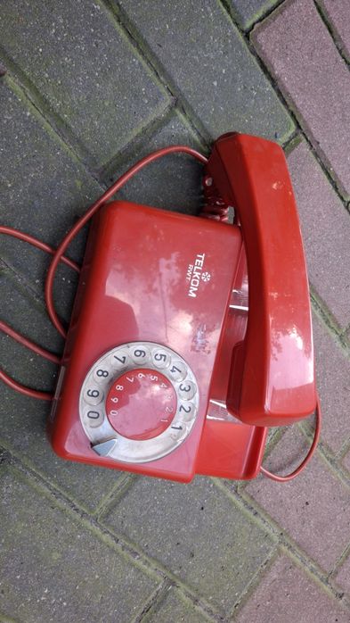 Stare telefony aparaty