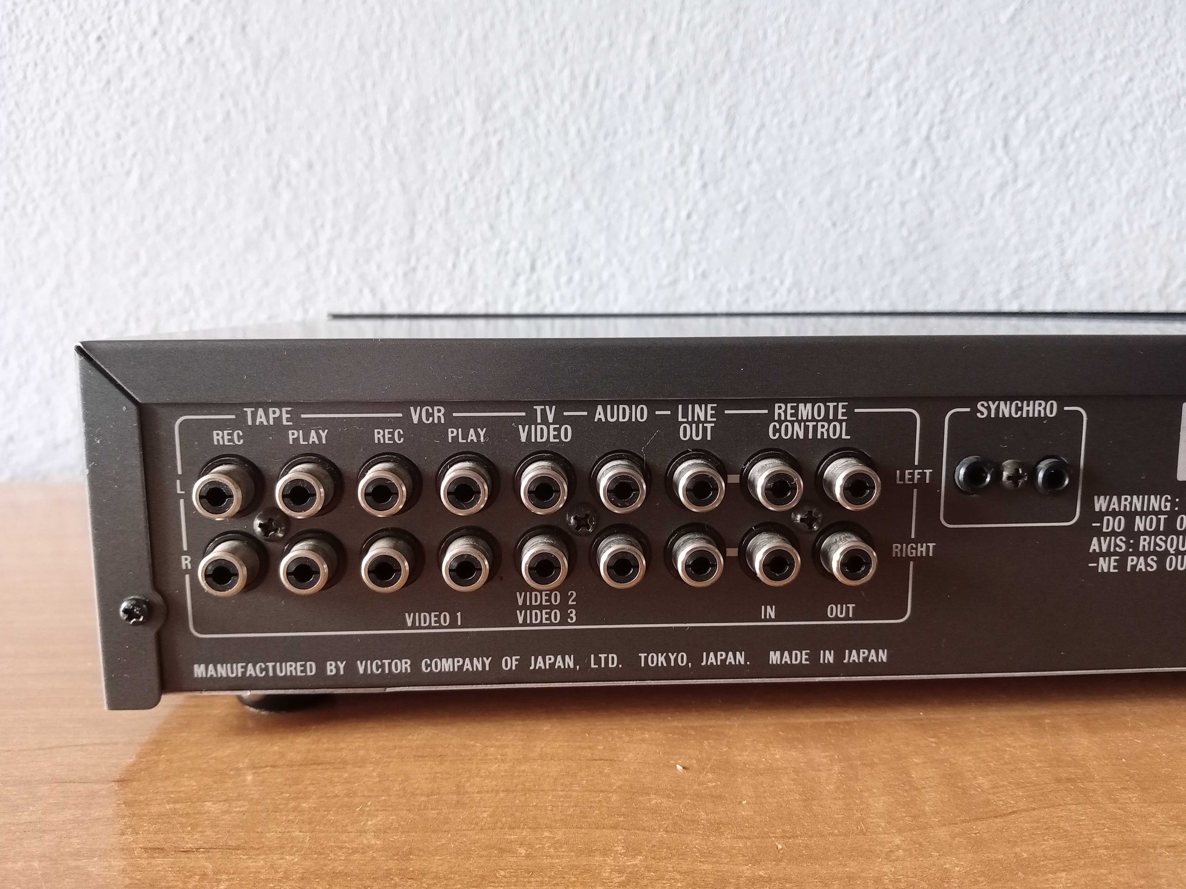 JVC SEA-RM20 korektor graficzny equalizer z przełącznikiem źródła