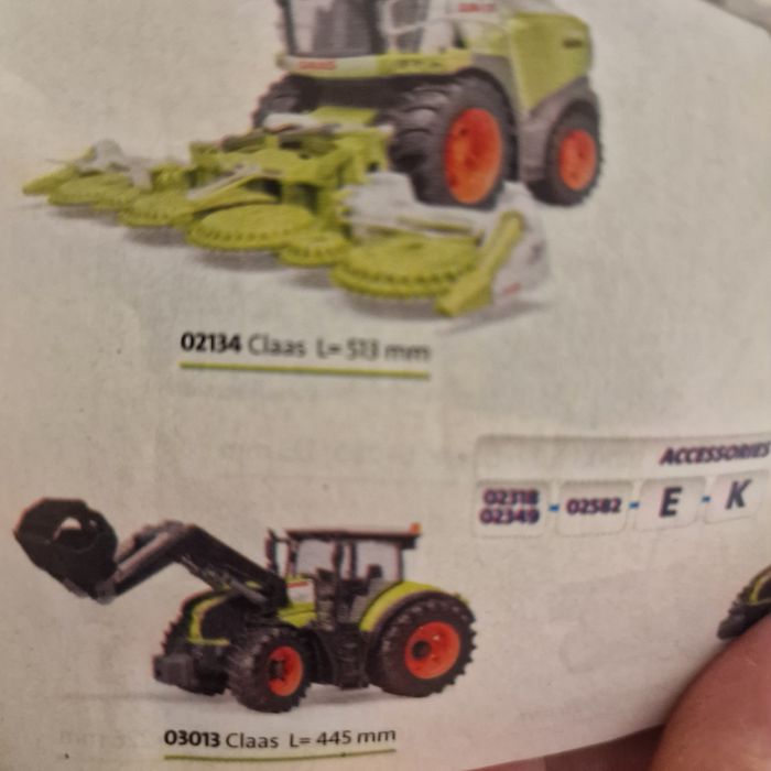 Іграшка трактор Bruder 03013