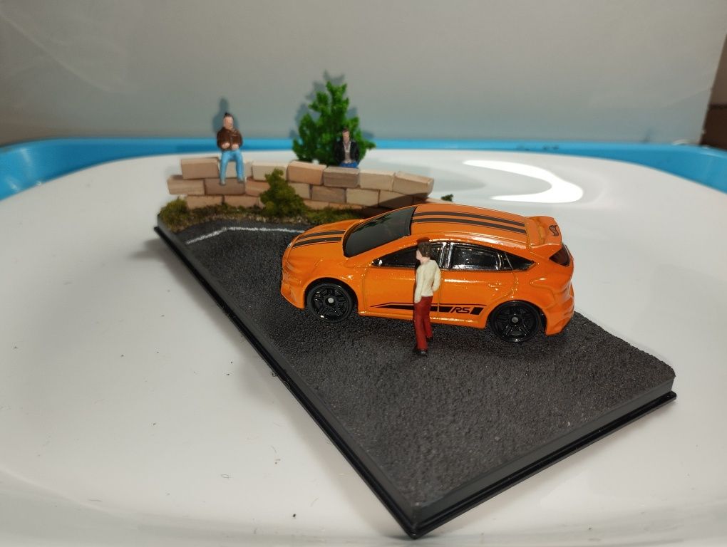 Diorama com miniatura ( Hot wheels )