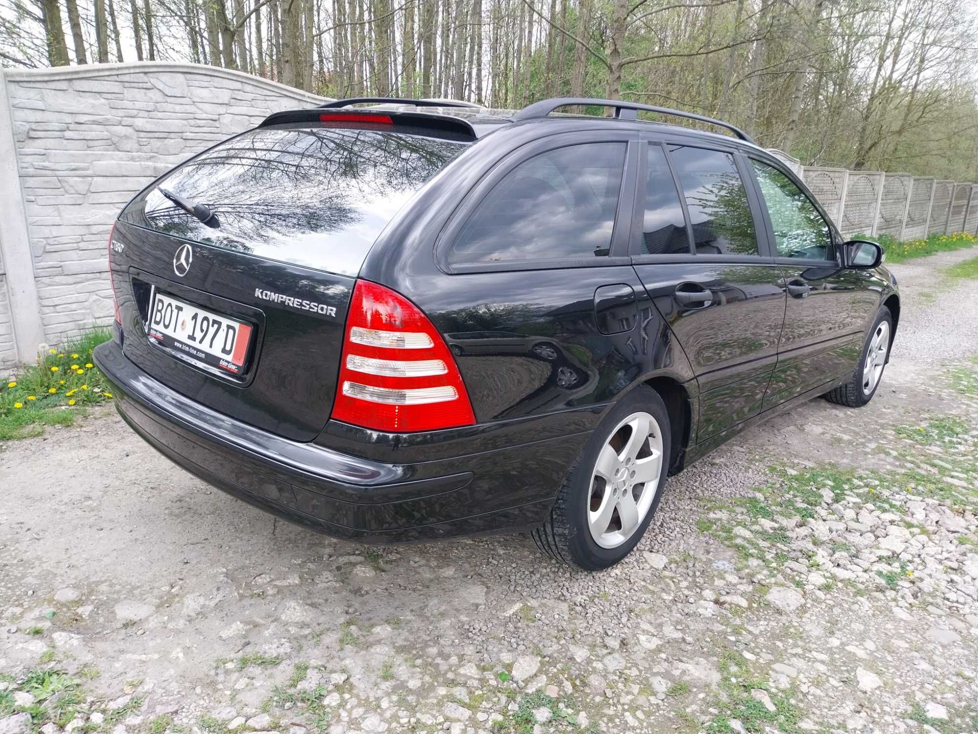 Mercedes-Benz C180 Lift Kompressor z Niemiec 2006r