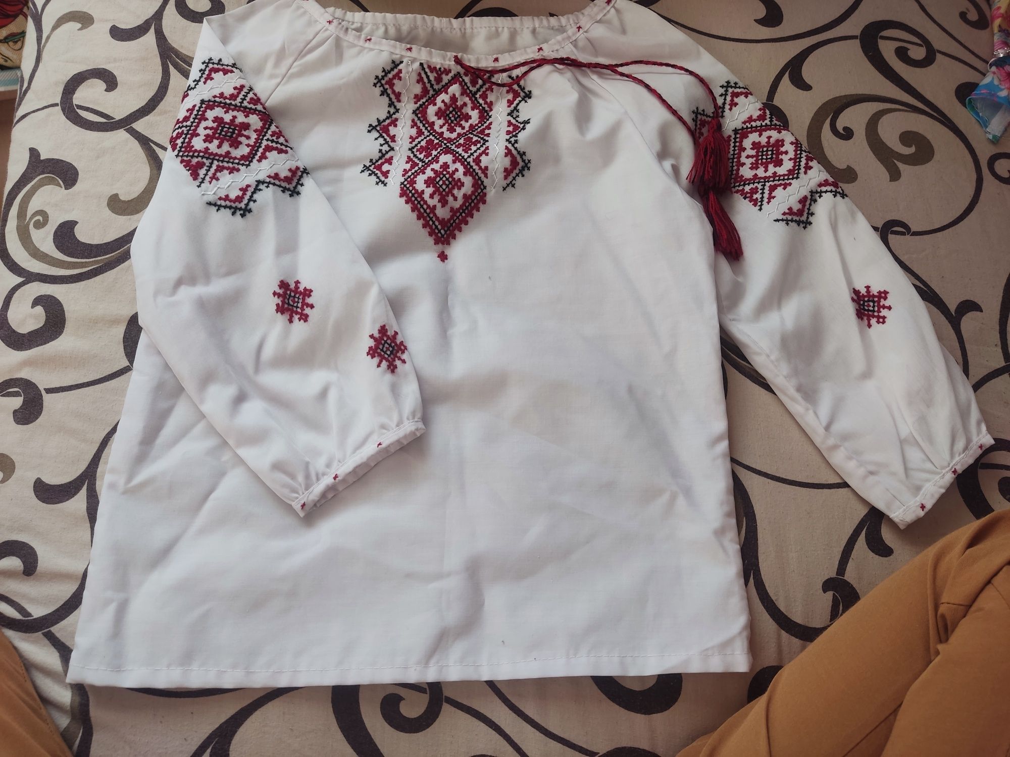 128 см 6-8 лет школьная форма блузка кофта майка вышиванка