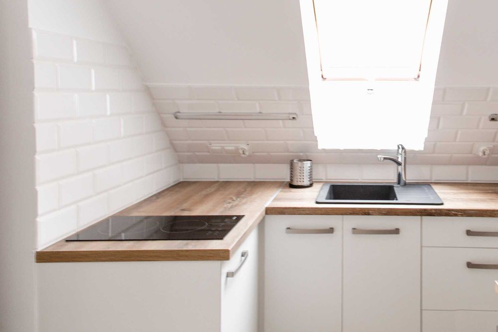 Kawalerka w Oławie 2300 zł - bez dodatkowych opłat.