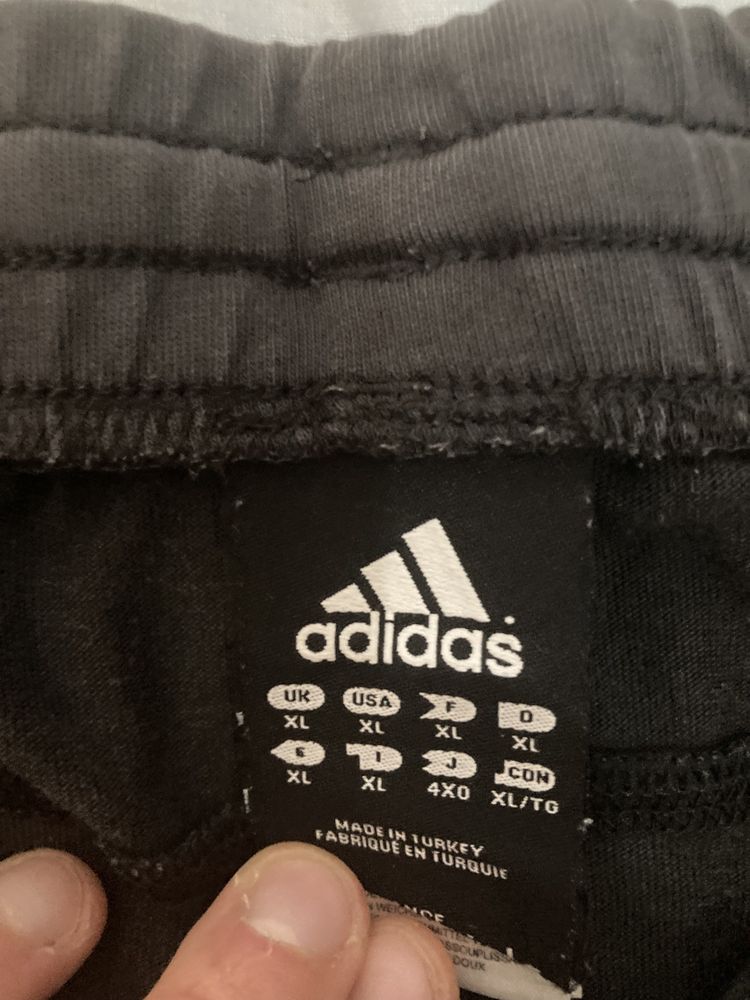 Calções Adidas originais XL