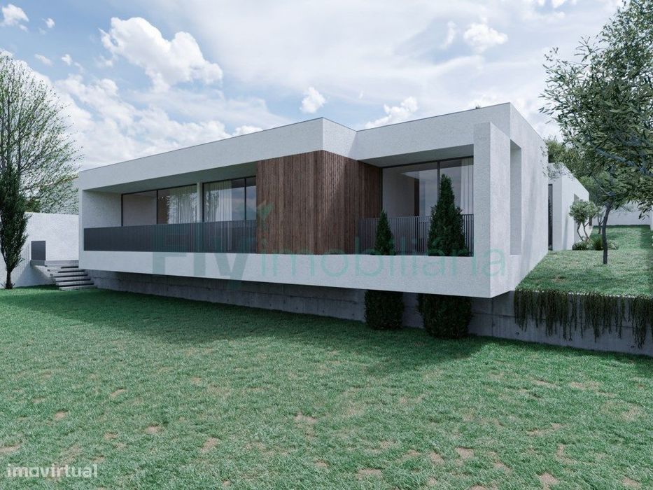 Lote de terreno com projeto aprovado em Revinhade, Felgueiras