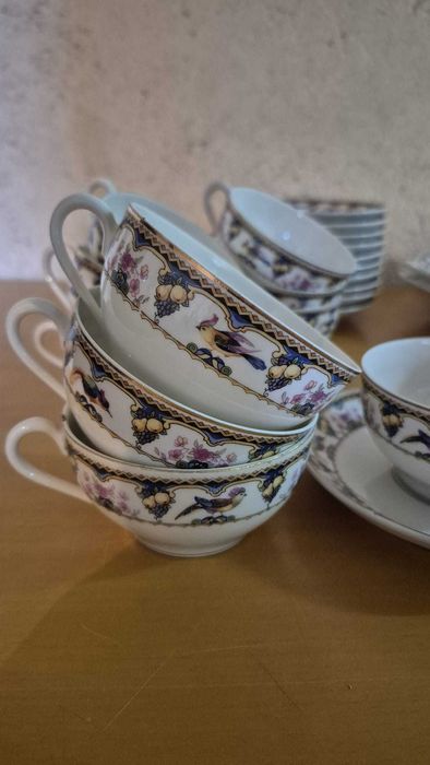 Conjunto de chá 12 pessoas em porcelana