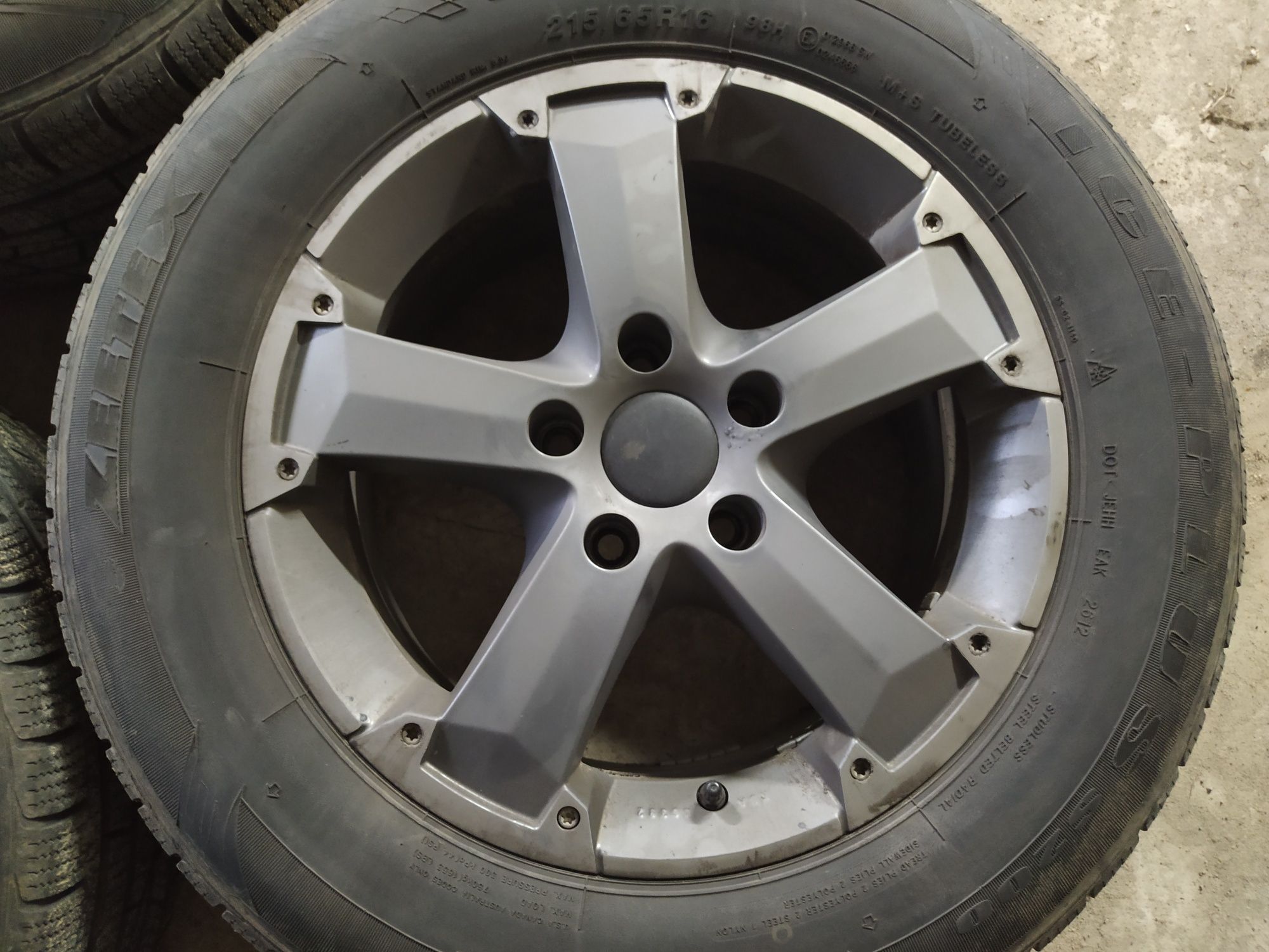 Koła 5x114.3 zima 16"