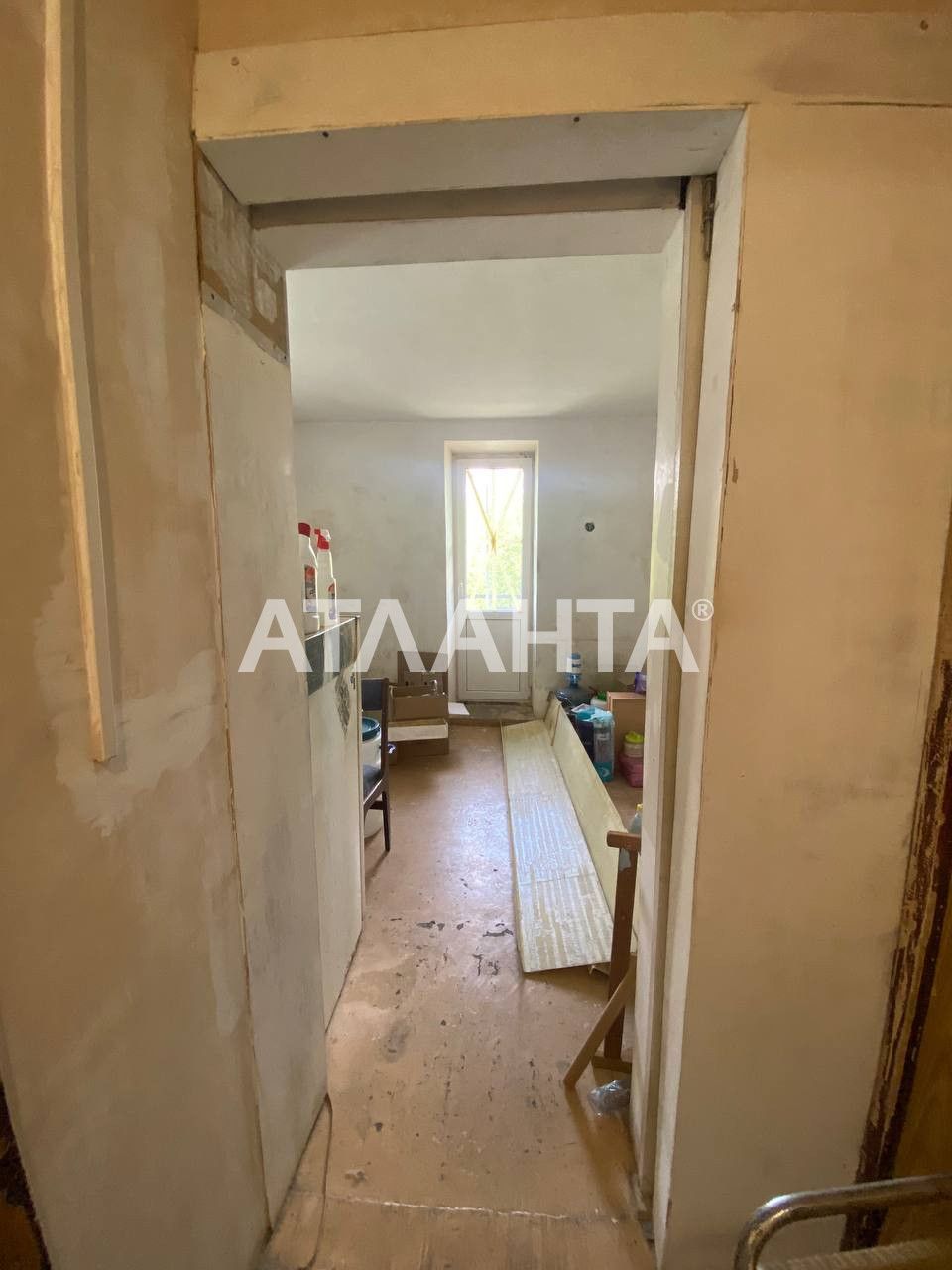 Продам 3-х комнатную квартиру на Таирова