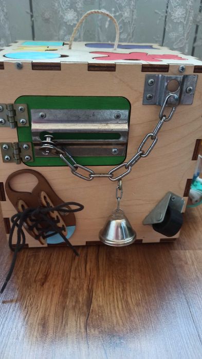 Бізікуб дитячий 20х20