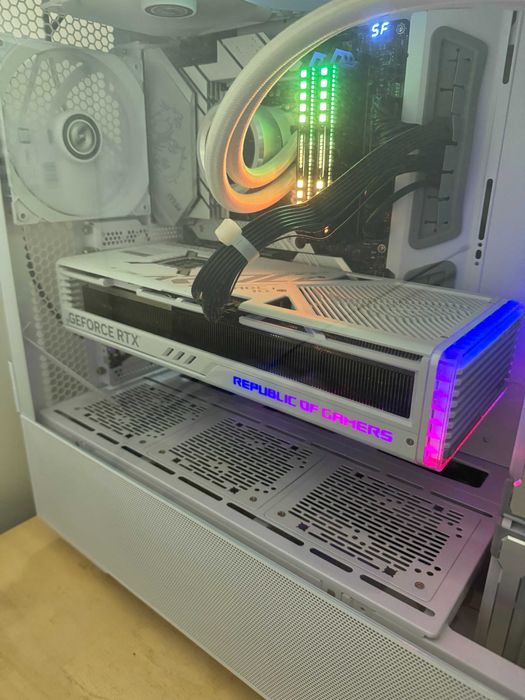 ASUS ROG Strix GeForce RTX 4090 24GB