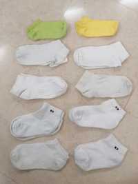 Diversos pares de meias