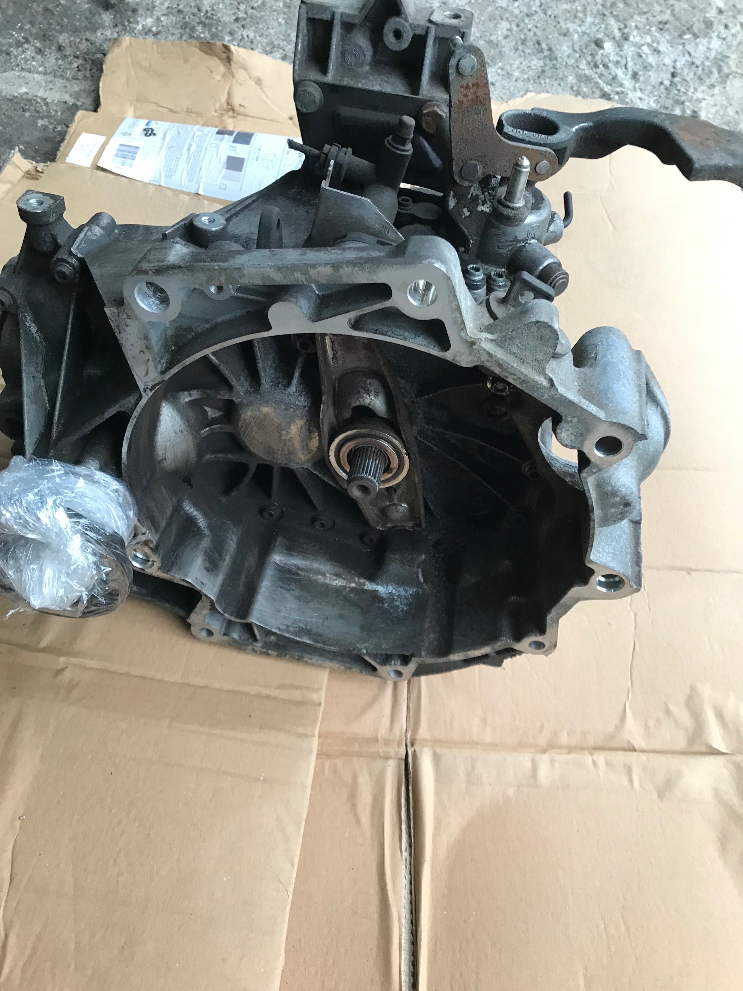 Skrzynia biegow vw , audi , seat  JHT,JHV,FVH,GVY,LVN,NVT,LVQ,1.6MPI
